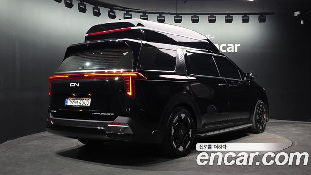 Kia Canival 2024 — photo 2