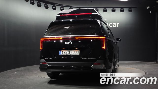 Kia Canival 2024 — photo 4