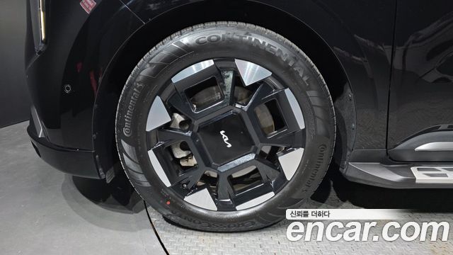 Kia Canival 2024 — photo 5