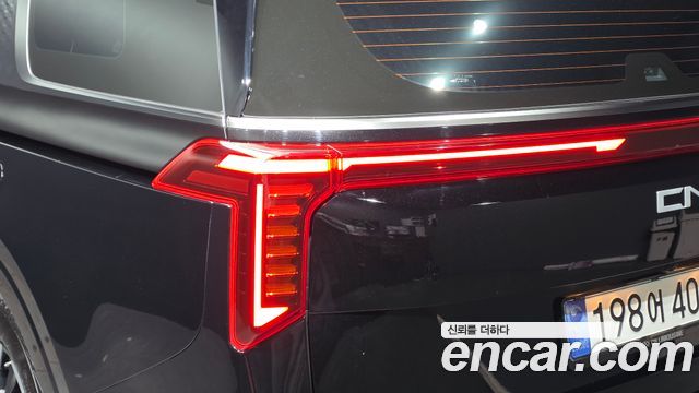 Kia Canival 2024 — photo 9