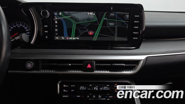 Kia K5 2023 — photo 19