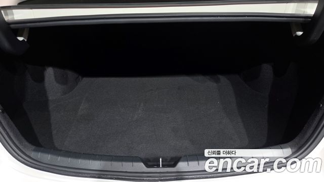 Kia K5 2023 — photo 24