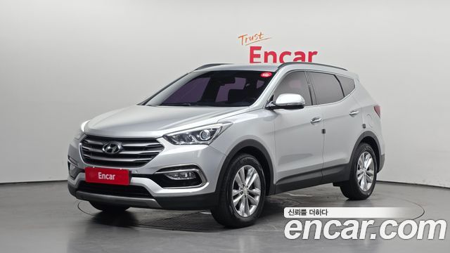 Hyundai Santafe 2018 — photo 1