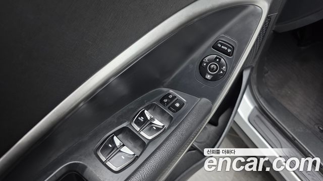 Hyundai Santafe 2018 — photo 19