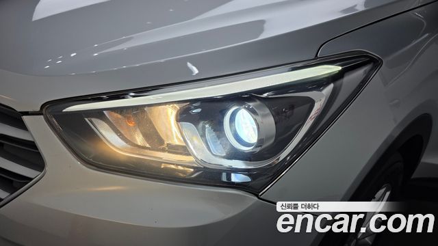 Hyundai Santafe 2018 — photo 8
