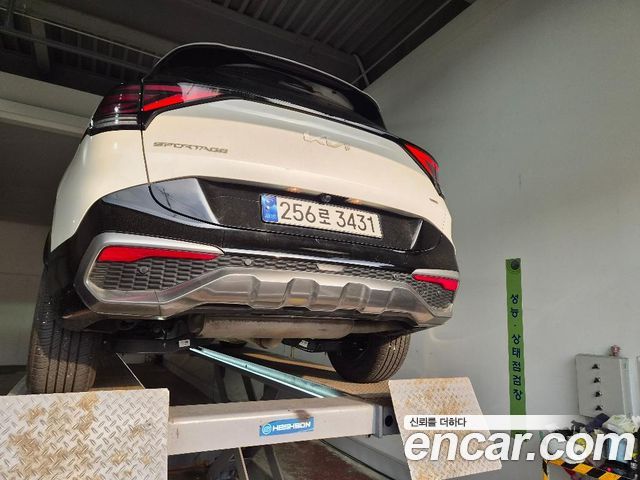 Kia Sportage 2023 — photo 2