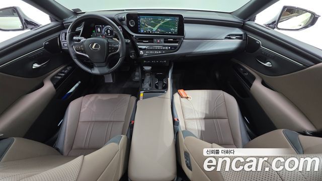 Lexus ES 2026 — photo 10
