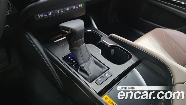 Lexus ES 2026 — photo 12