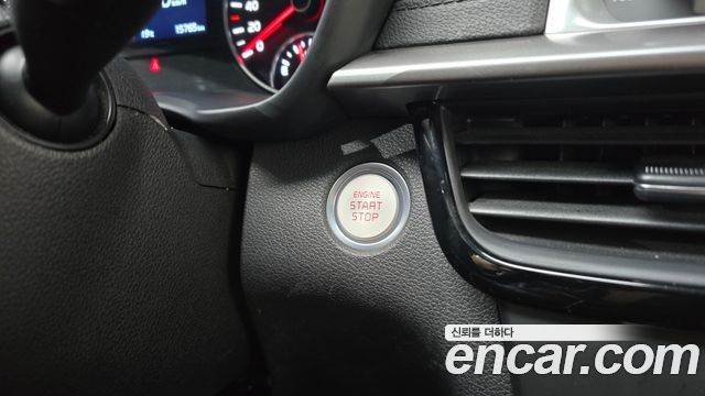 Kia K5 2019 — photo 24