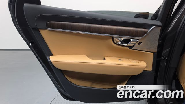 Volvo S90 2023 — photo 15