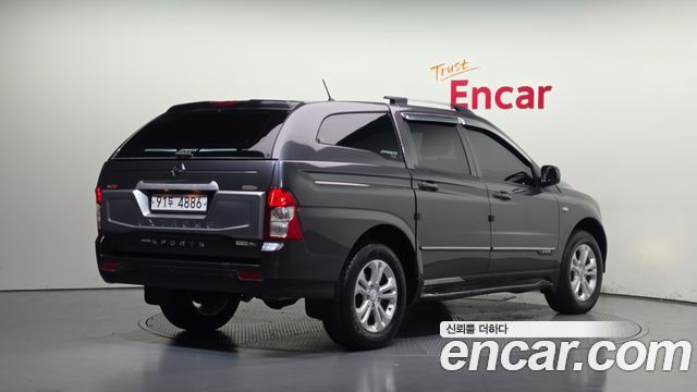 KG Mobility KORANDO 2018 — photo 2