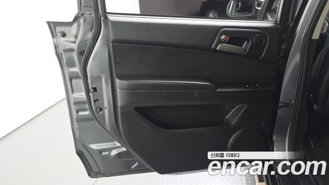 KG Mobility KORANDO 2018 — photo 15