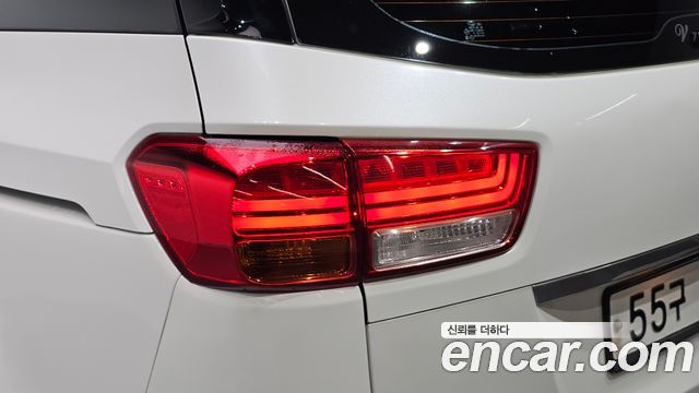 Kia Canival 2016 — photo 9