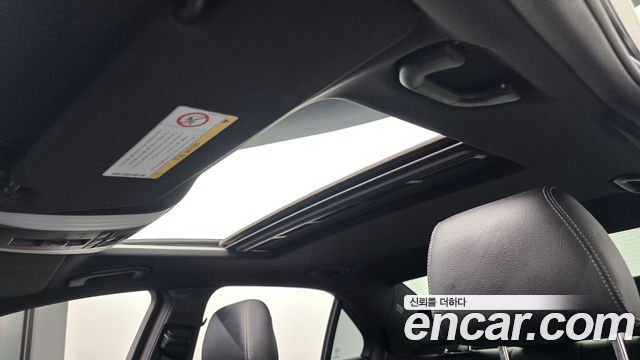 Mercedes-Benz E-Class 2016 — photo 34