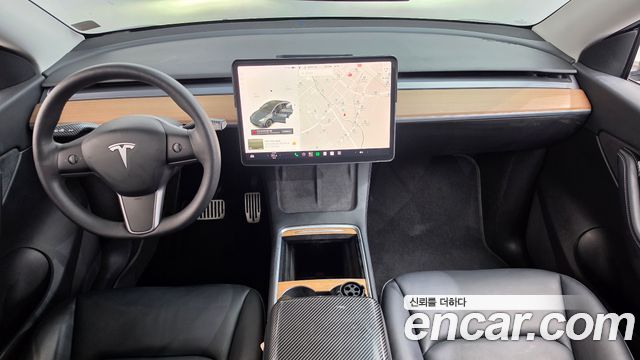 Tesla Model Y 2021 — photo 10