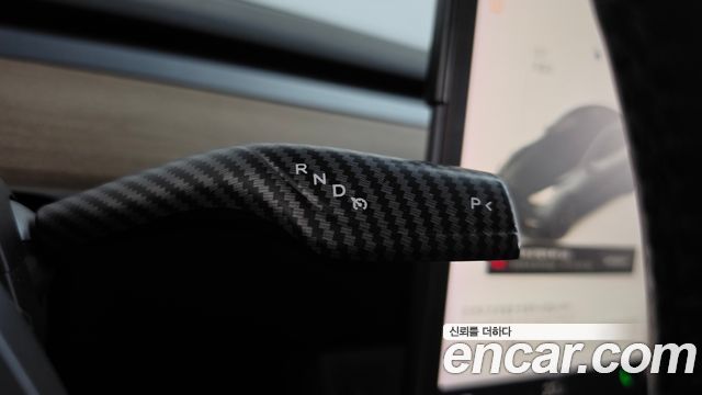 Tesla Model Y 2021 — photo 12