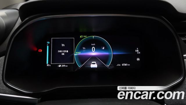 Renault Korea Zoe 2021 — photo 8