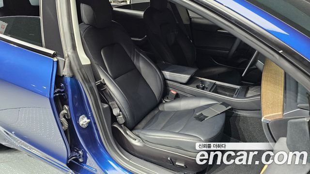 Tesla Model 3 2022 — photo 18
