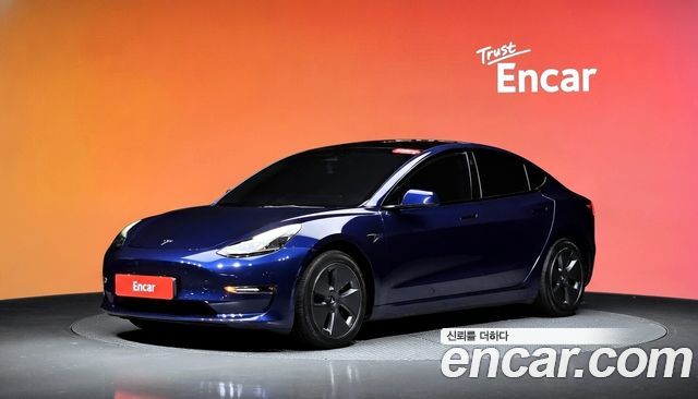 Tesla Model 3 2022 — photo 1