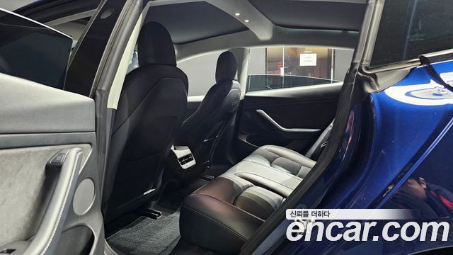 Tesla Model 3 2022 — photo 16