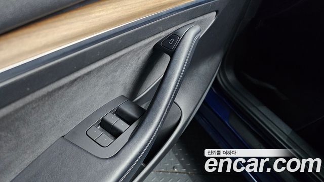 Tesla Model 3 2022 — photo 27