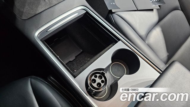 Tesla Model 3 2022 — photo 32