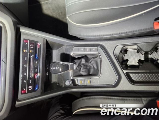 Volkswagen Tiguan 2024 — photo 16