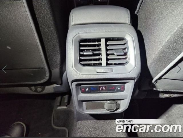 Volkswagen Tiguan 2024 — photo 18