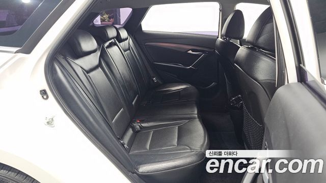 Hyundai i40 2014 — photo 17