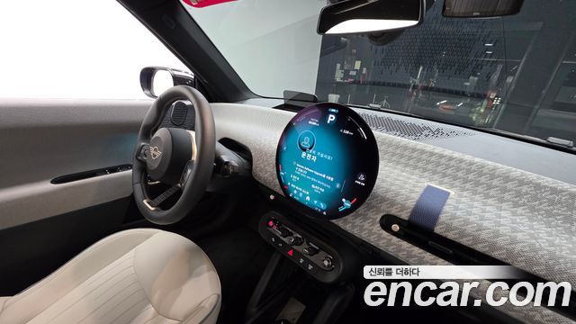 Mini Cooper 2024 — photo 10