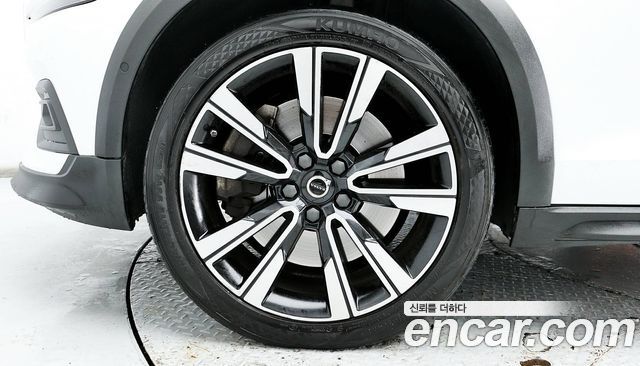 Volvo V60 2022 — photo 5