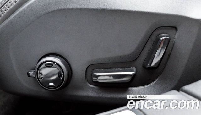 Volvo V60 2022 — photo 14
