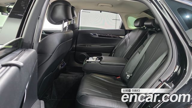 Genesis G80 2023 — photo 18