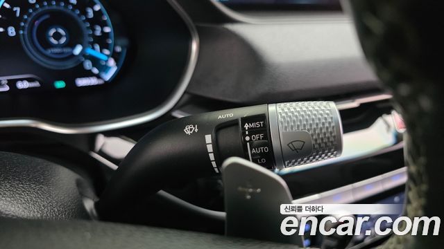 Genesis G80 2023 — photo 26