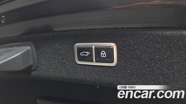 Genesis G80 2023 — photo 32