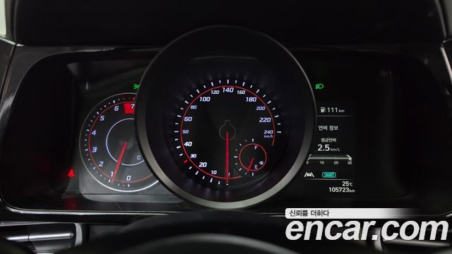 Hyundai AVANTE 2022 — photo 11