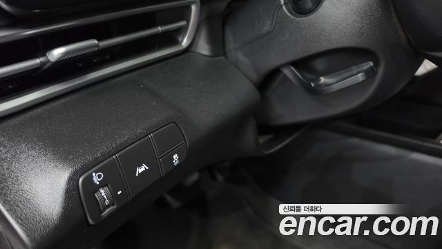 Hyundai AVANTE 2022 — photo 25