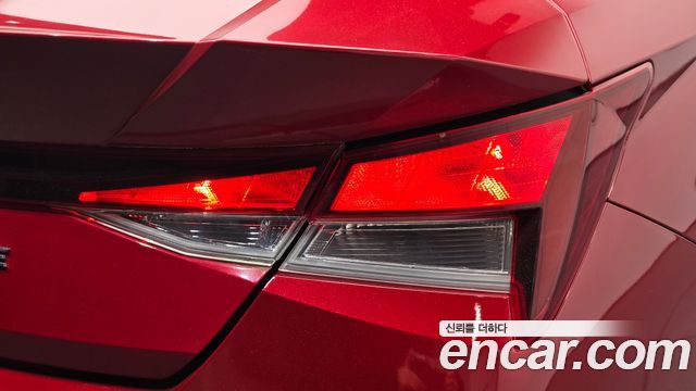 Hyundai AVANTE 2022 — photo 9