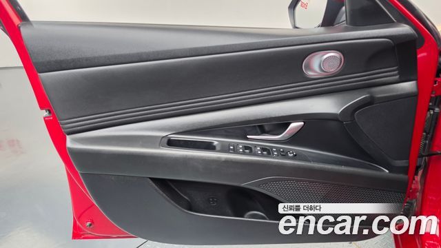 Hyundai AVANTE 2022 — photo 14