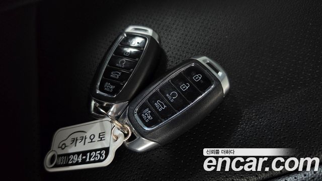 Hyundai AVANTE 2022 — photo 30