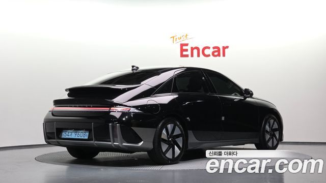 Hyundai Ioniq6 2023 — photo 2