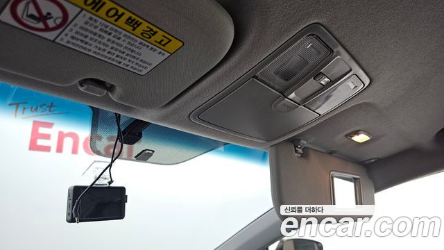 Hyundai AVANTE 2012 — photo 27