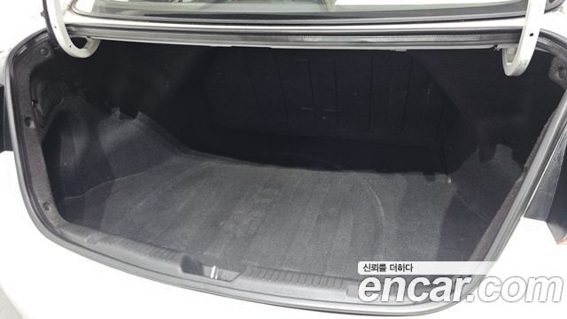 Hyundai AVANTE 2012 — photo 29