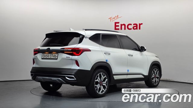Kia Seltos 2020 — photo 2