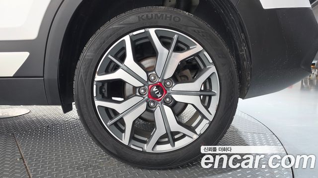 Kia Seltos 2020 — photo 7