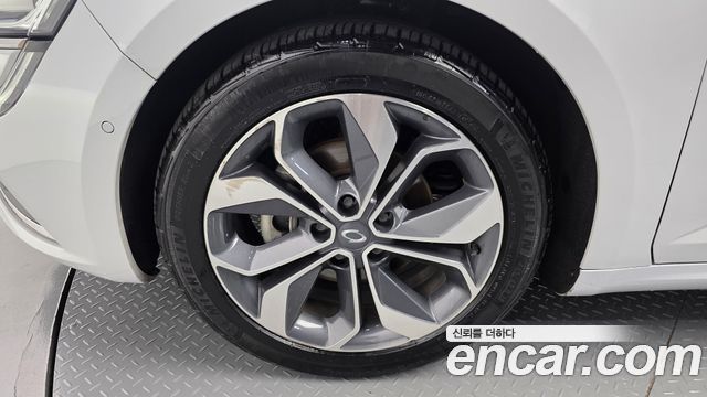 Renault Korea SM6 2019 — photo 5