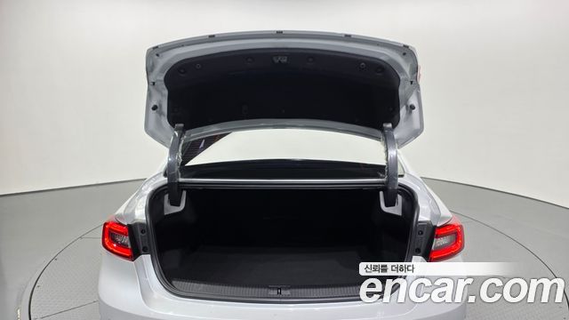 Renault Korea SM6 2019 — photo 26