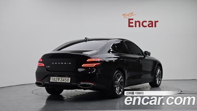 Genesis G70 2024 — photo 2