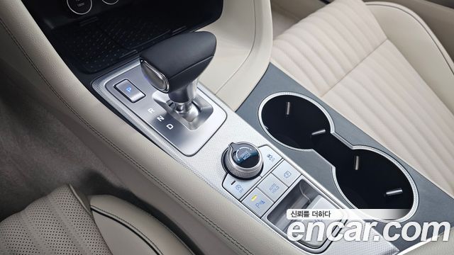 Genesis G70 2024 — photo 9