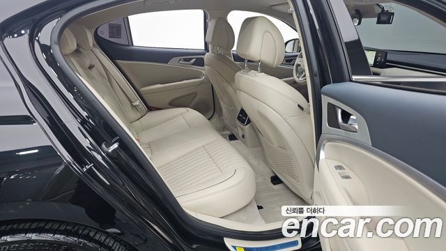Genesis G70 2024 — photo 11